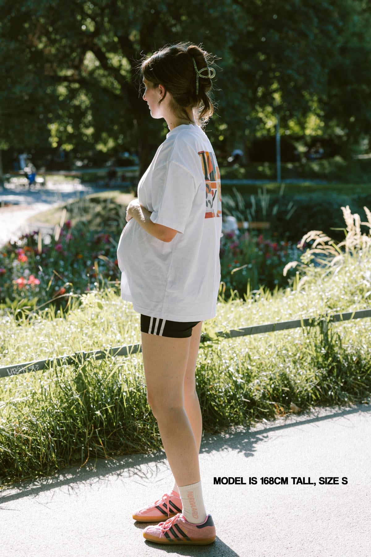 the "NO FRONT collage" T-Shirt