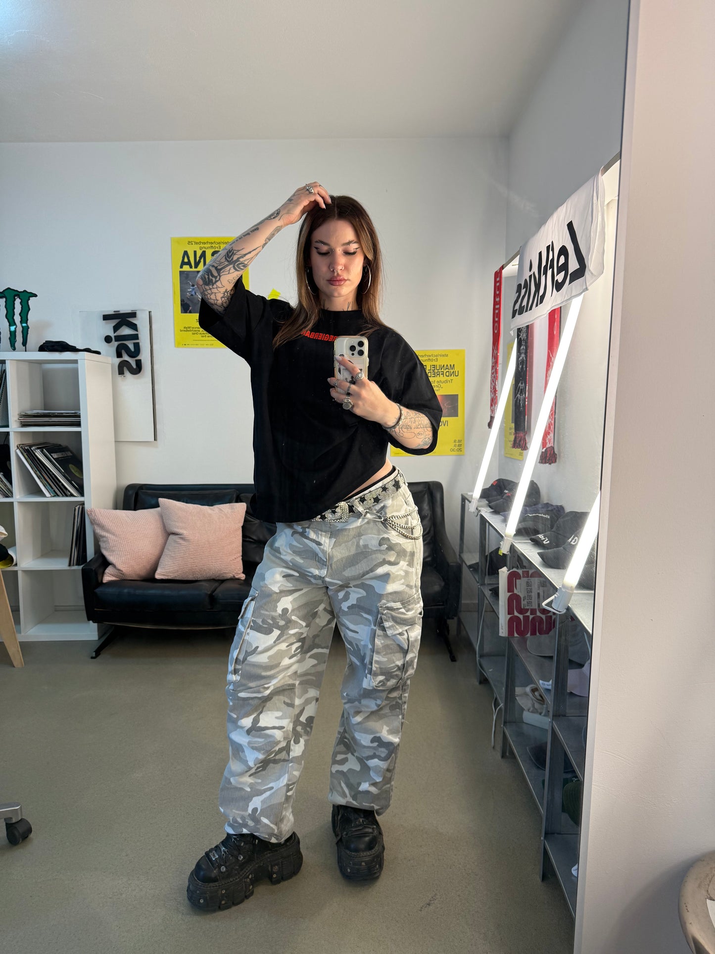UNREGIERBAR OVERSIZE T-SHIRT