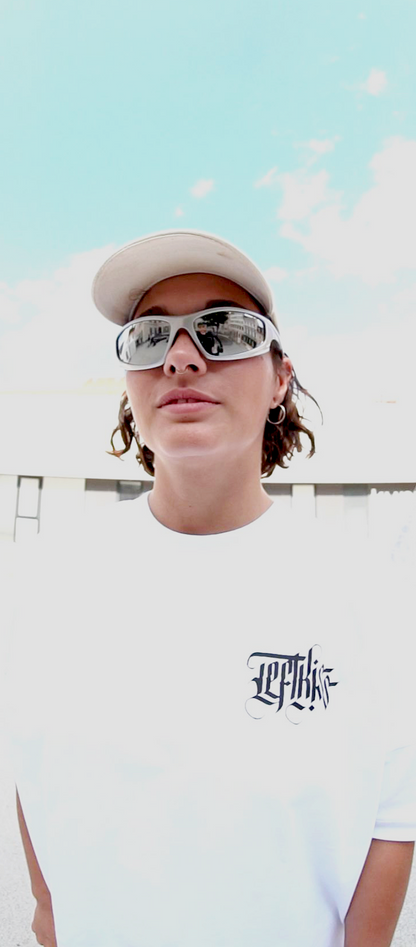 LEFTKISS LOGO & TEXT SHIRT WHITE