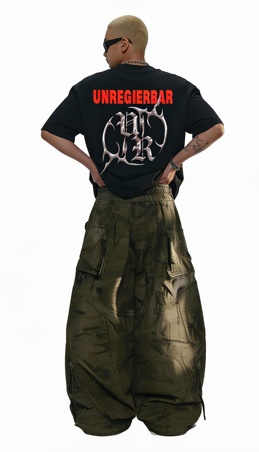 UNREGIERBAR OVERSIZE T-SHIRT